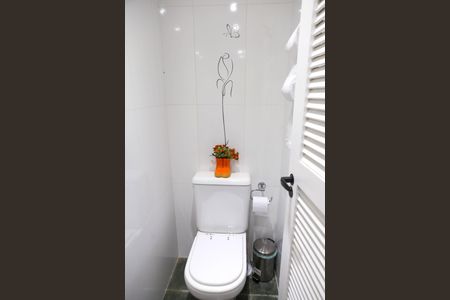 Casa à venda com 159m², 2 quartos e 2 vagas