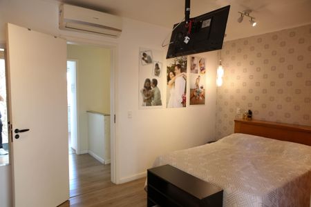 Casa à venda com 159m², 2 quartos e 2 vagas