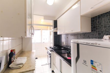 Apartamento à venda com 48m², 2 quartos e sem vagaCozinha
