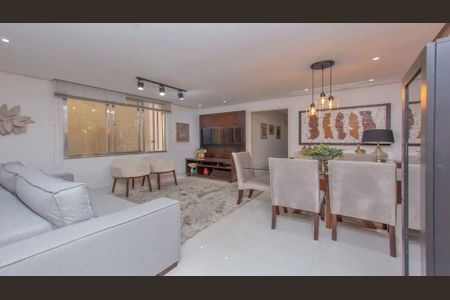 Sala  de apartamento para alugar com 3 quartos, 107m² em Petrópolis, Porto Alegre