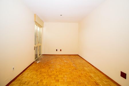 Sala de apartamento para alugar com 2 quartos, 80m² em Passo d’Areia, Porto Alegre