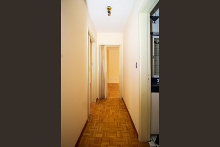 Sala de apartamento para alugar com 2 quartos, 80m² em Passo d’Areia, Porto Alegre