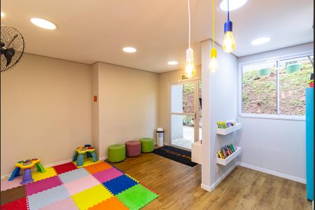 Apartamento para alugar com 42m², 2 quartos e sem vaga