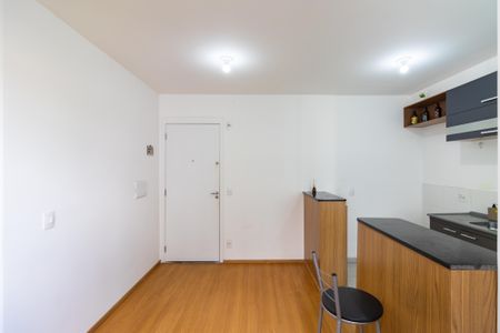 Apartamento para alugar com 2 quartos, 42m² em Parque Maria Helena, São Paulo