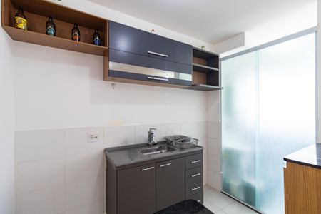 Apartamento para alugar com 42m², 2 quartos e sem vaga