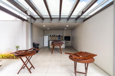 Apartamento para alugar com 42m², 2 quartos e sem vaga