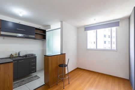 Apartamento para alugar com 2 quartos, 42m² em Parque Maria Helena, São Paulo