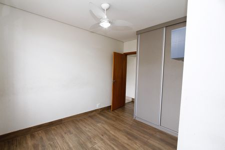 Apartamento para alugar com 100m², 3 quartos e 2 vagasQuarto 2