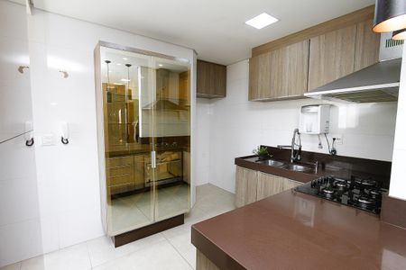 Apartamento para alugar com 100m², 3 quartos e 2 vagasCozinha