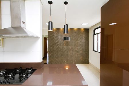 Apartamento para alugar com 100m², 3 quartos e 2 vagasCozinha