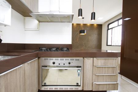 Apartamento para alugar com 100m², 3 quartos e 2 vagasCozinha