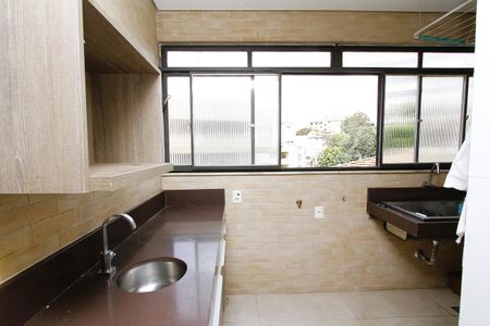 Apartamento para alugar com 100m², 3 quartos e 2 vagasÁrea de Serviço