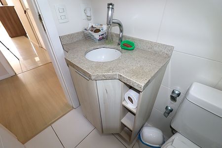 Apartamento à venda com 68m², 3 quartos e 1 vagaBanheiro social