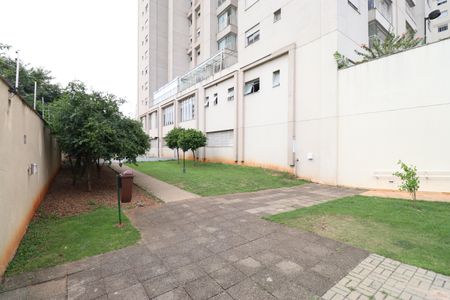Apartamento para alugar com 65m², 2 quartos e 1 vagaÁrea comum