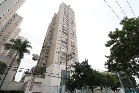 Apartamento para alugar com 65m², 2 quartos e 1 vagaFachada