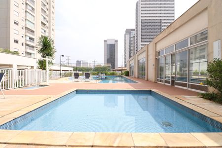 Apartamento para alugar com 65m², 2 quartos e 1 vagaÁrea comum - Piscina
