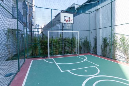 Apartamento para alugar com 37m², 2 quartos e sem vagaÁrea comum - Quadra