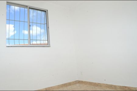 Quarto 1 de apartamento para alugar com 2 quartos, 42m² em Jardim Vitoria, Belo Horizonte