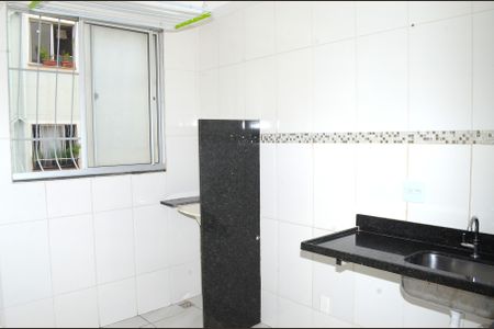 Apartamento para alugar com 42m², 2 quartos e 1 vagaCozinha e Área de Serviço