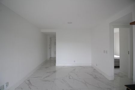 Apartamento para alugar com 60m², 2 quartos e 1 vagaSala