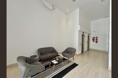 Apartamento para alugar com 60m², 2 quartos e 1 vaga Apartamento para alugar com 60m², 2 quartos e 1 vagaHall Social