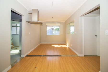 Sala  de apartamento para alugar com 2 quartos, 55m² em Jardim Itu, Porto Alegre