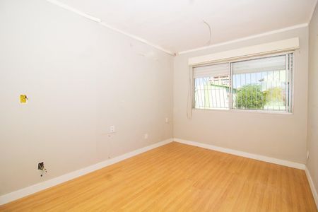 Quarto 1 de apartamento para alugar com 2 quartos, 55m² em Jardim Itu, Porto Alegre