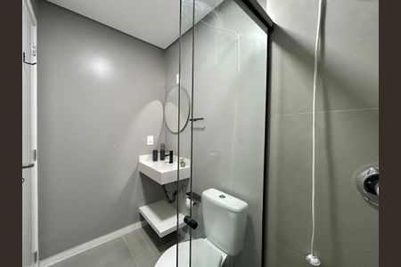 Apartamento para alugar com 70m², 2 quartos e 1 vagaBanheiro social 