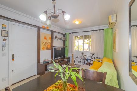 Sala de casa de condomínio para alugar com 4 quartos, 96m² em Centro, Canoas