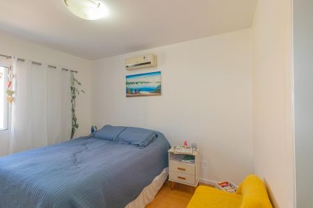 Casa de condomínio para alugar com 96m², 4 quartos e 2 vagasQuarto 2