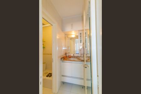 Casa de condomínio para alugar com 96m², 4 quartos e 2 vagasBanheiro Social