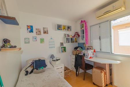 Casa de condomínio para alugar com 96m², 4 quartos e 2 vagasQuarto 3