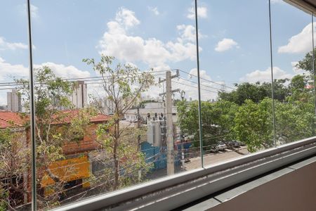 Apartamento à venda com 43m², 2 quartos e sem vaga Apartamento à venda com 43m², 2 quartos e sem vagaVaranda