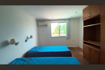 Apartamento à venda com 205m², 4 quartos e 2 vagasSuíte 1