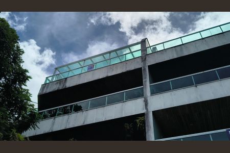 Apartamento à venda com 205m², 4 quartos e 2 vagasPlaquinha instalada ATIA-153