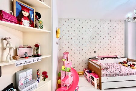 Apartamento à venda com 100m², 3 quartos e 1 vagaQuarto 2