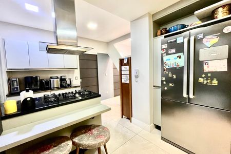 Apartamento à venda com 100m², 3 quartos e 1 vagaCozinha