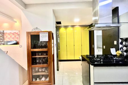 Apartamento à venda com 100m², 3 quartos e 1 vagaCozinha