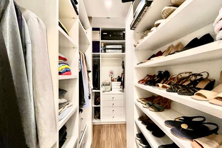 Apartamento à venda com 100m², 3 quartos e 1 vagaCloset suite 