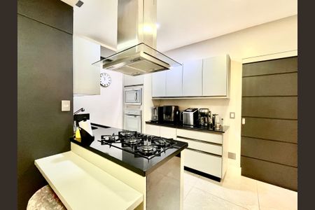 Apartamento à venda com 100m², 3 quartos e 1 vagaCozinha