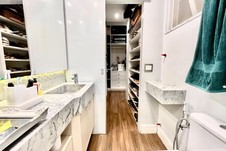 Apartamento à venda com 100m², 3 quartos e 1 vagaSuite 