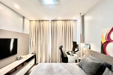 Apartamento à venda com 100m², 3 quartos e 1 vagaSuite 