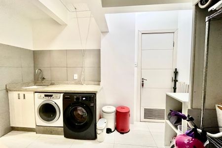 Apartamento à venda com 100m², 3 quartos e 1 vagaÁrea de Serviço