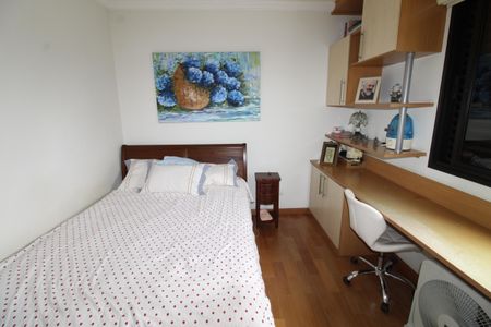 Apartamento para alugar com 127m², 3 quartos e 2 vagasQuarto 2