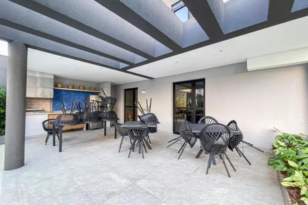 Apartamento à venda com 104m², 3 quartos e 2 vagas Apartamento à venda com 104m², 3 quartos e 2 vagasÁrea comum - Churrasqueira