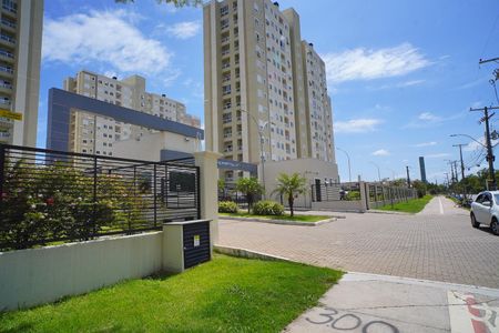 Apartamento para alugar com 42m², 2 quartos e 1 vaga Apartamento para alugar com 42m², 2 quartos e 1 vagaFachada