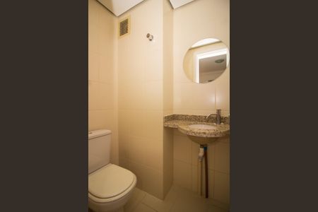 Lavabo de apartamento para alugar com 1 quarto, 42m² em Petrópolis, Porto Alegre