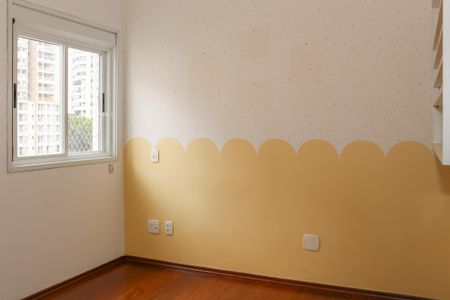 Apartamento à venda com 130m², 3 quartos e 2 vagasQuarto 2