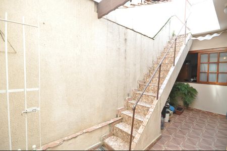 Casa à venda com 85m², 2 quartos e 1 vagaQuintal