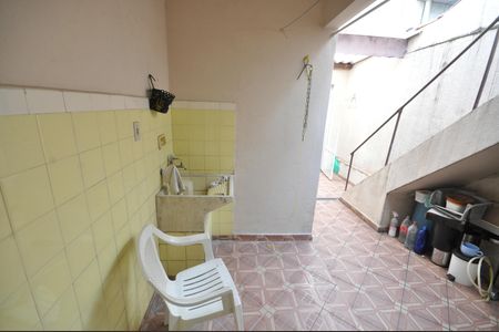 Casa à venda com 85m², 2 quartos e 1 vagaÁrea de Serviço